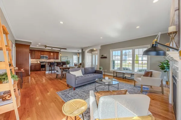 $799,900 | 15 Cedar Ridge Drive, Unit 1, Wilbraham, MA 01095