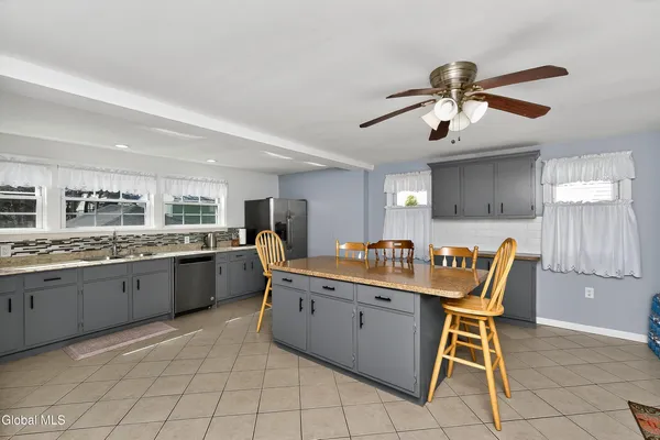 $349,900 | 1321 Helderberg Avenue, Rotterdam, NY 12306