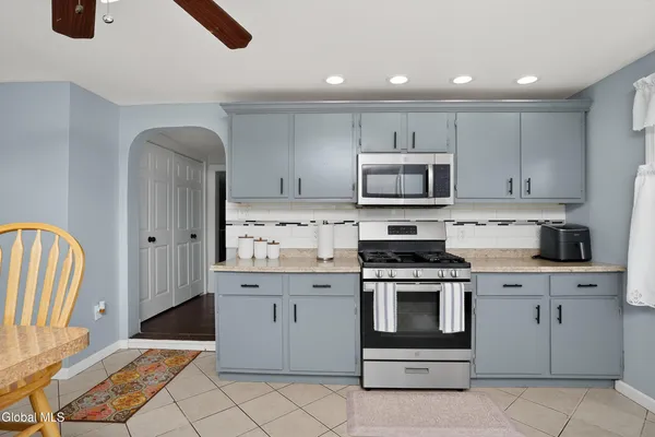 $349,900 | 1321 Helderberg Avenue, Rotterdam, NY 12306