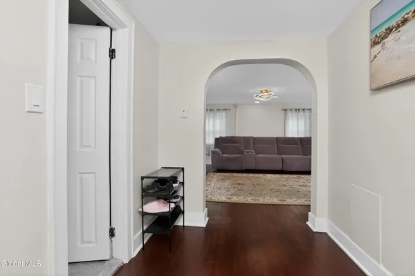 $349,900 | 1321 Helderberg Avenue, Rotterdam, NY 12306