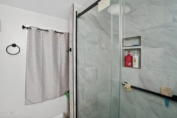 $349,900 | 1321 Helderberg Avenue, Rotterdam, NY 12306