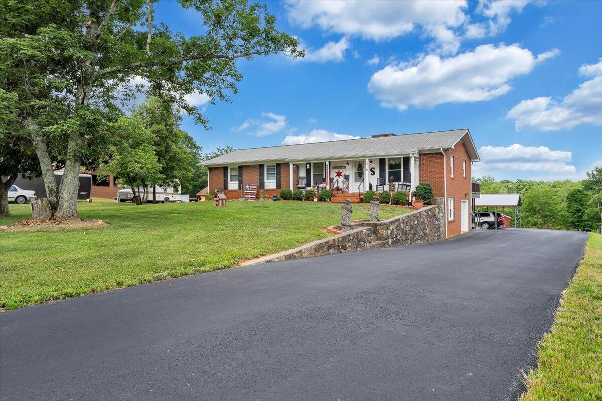 1315 Bonbrook Mill Road Rocky Mount, VA 24151 - Photo 3 of 27 03-Rapid Imagery-5488