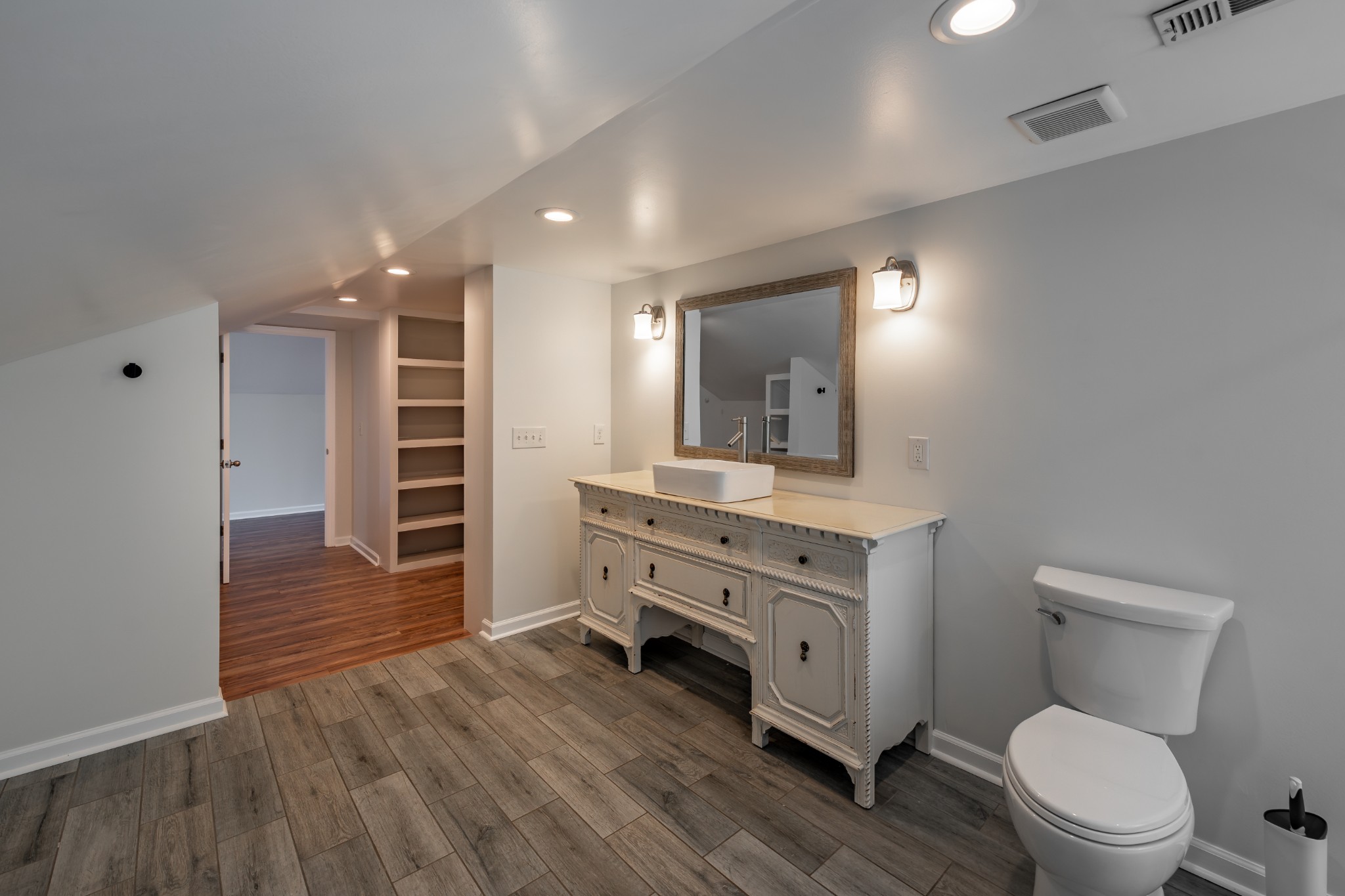 3508 Robin Road Nashville, TN 37204 - Photo 32 of 32 a bathroom with a toilet sink and double vanity