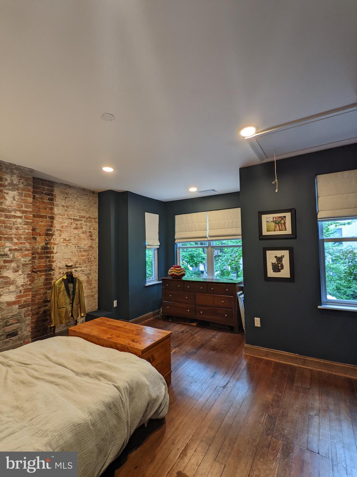 1216 D Street Northeast Washington, DC 20002 - Photo 4 of 13