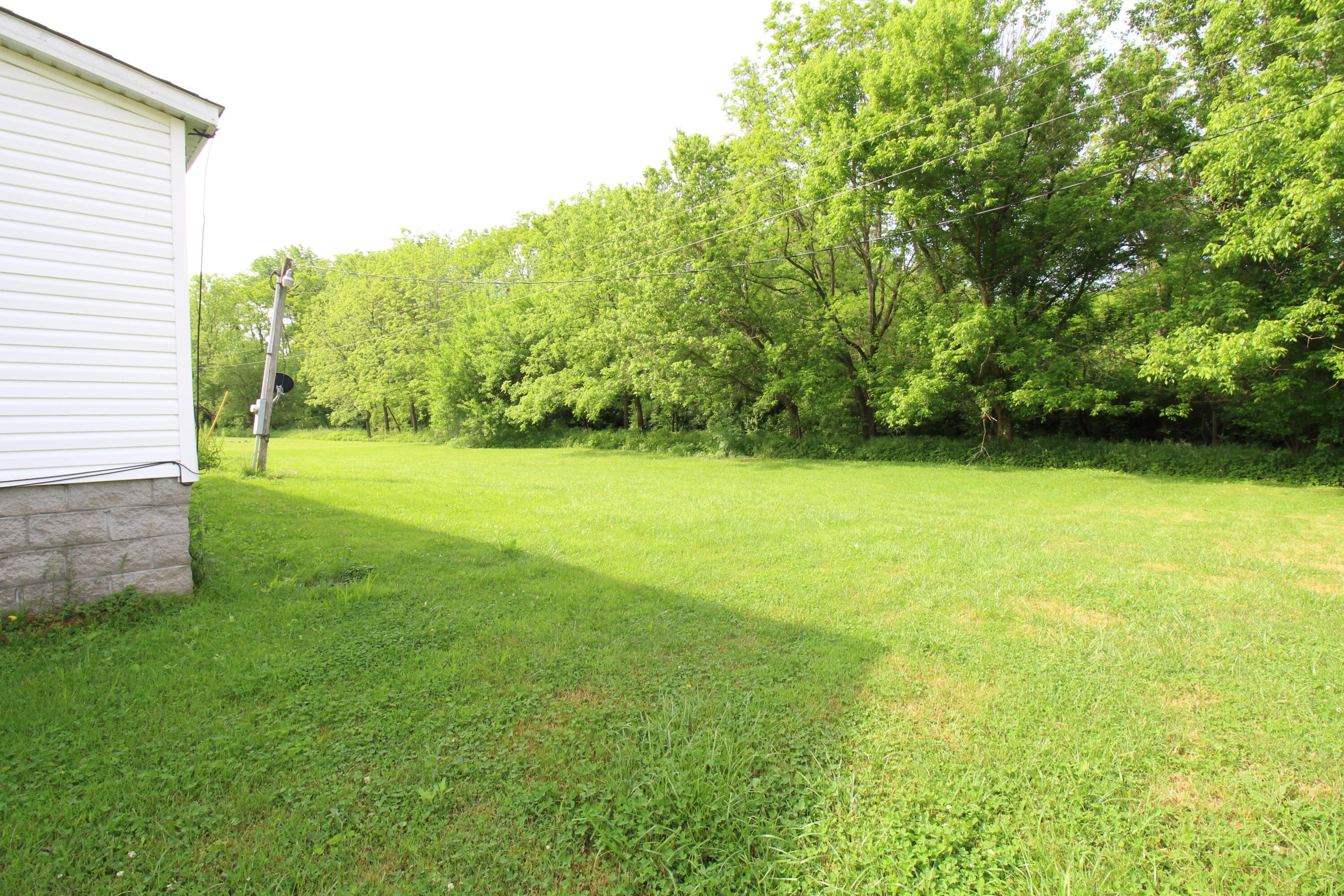 6494 Donaldson Road Mount Sterling, KY 40353 - Photo 4 of 31 21F111E2-4636-4354-86E1-4DA8BCE8666E