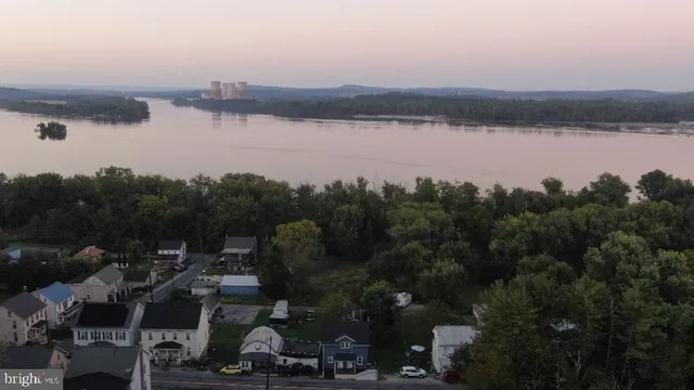 $225,000 | 565 River Drive, York Haven, PA 17370