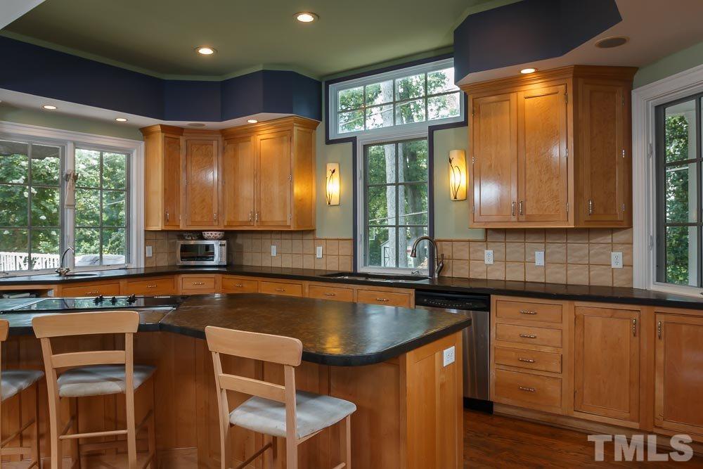 2551 Wake Drive Raleigh, NC 27608 - Photo 9 of 25 Gallery Image 9