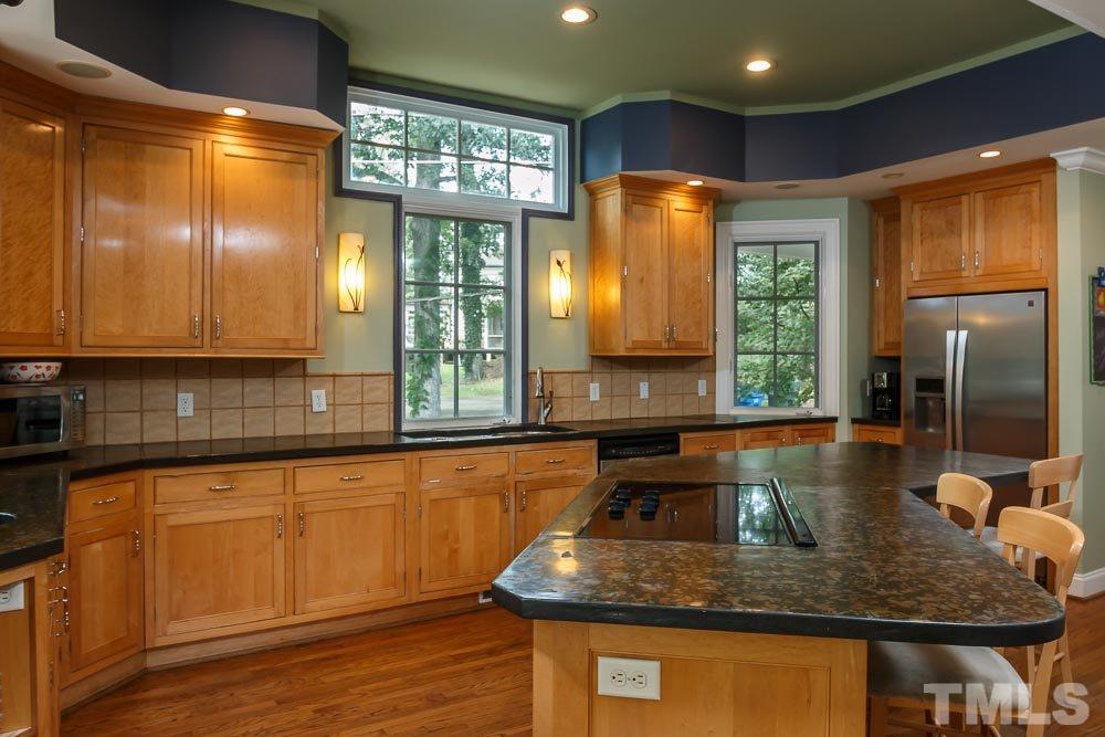 2551 Wake Drive Raleigh, NC 27608 - Photo 10 of 25 Gallery Image 10