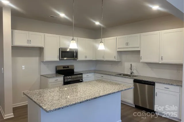 $309,950 | 6009 Jasmine Br Road, Charlotte, NC 28216