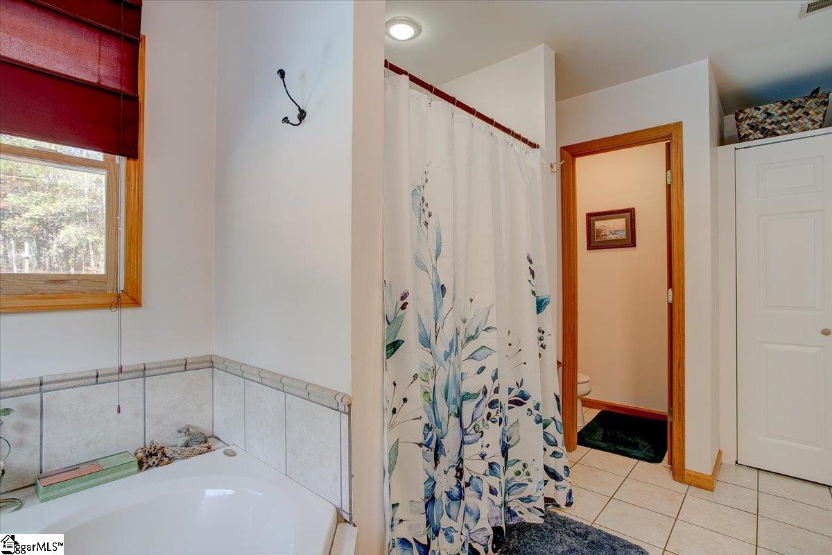 2101 Old Mill Road Easley, SC 29642 - Photo 13 of 36