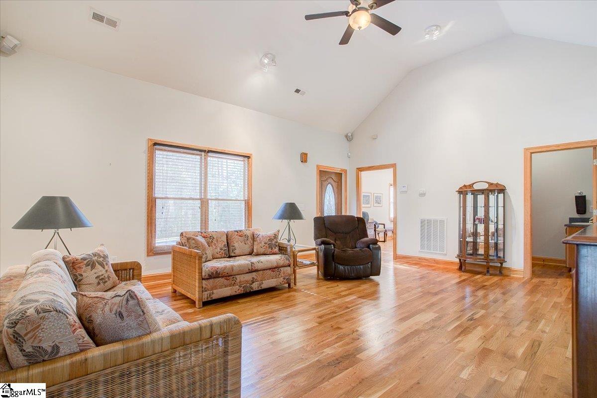 2101 Old Mill Road Easley, SC 29642 - Photo 22 of 36