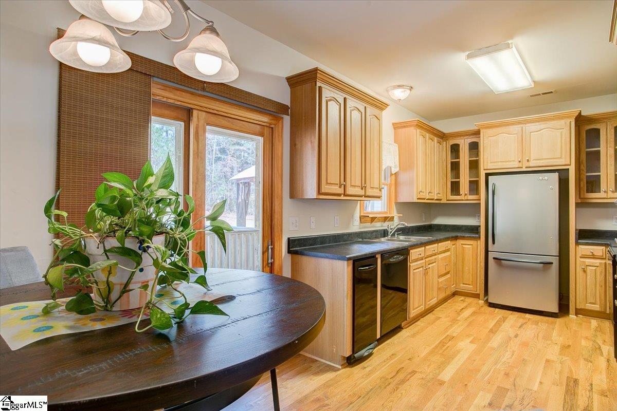 2101 Old Mill Road Easley, SC 29642 - Photo 28 of 36