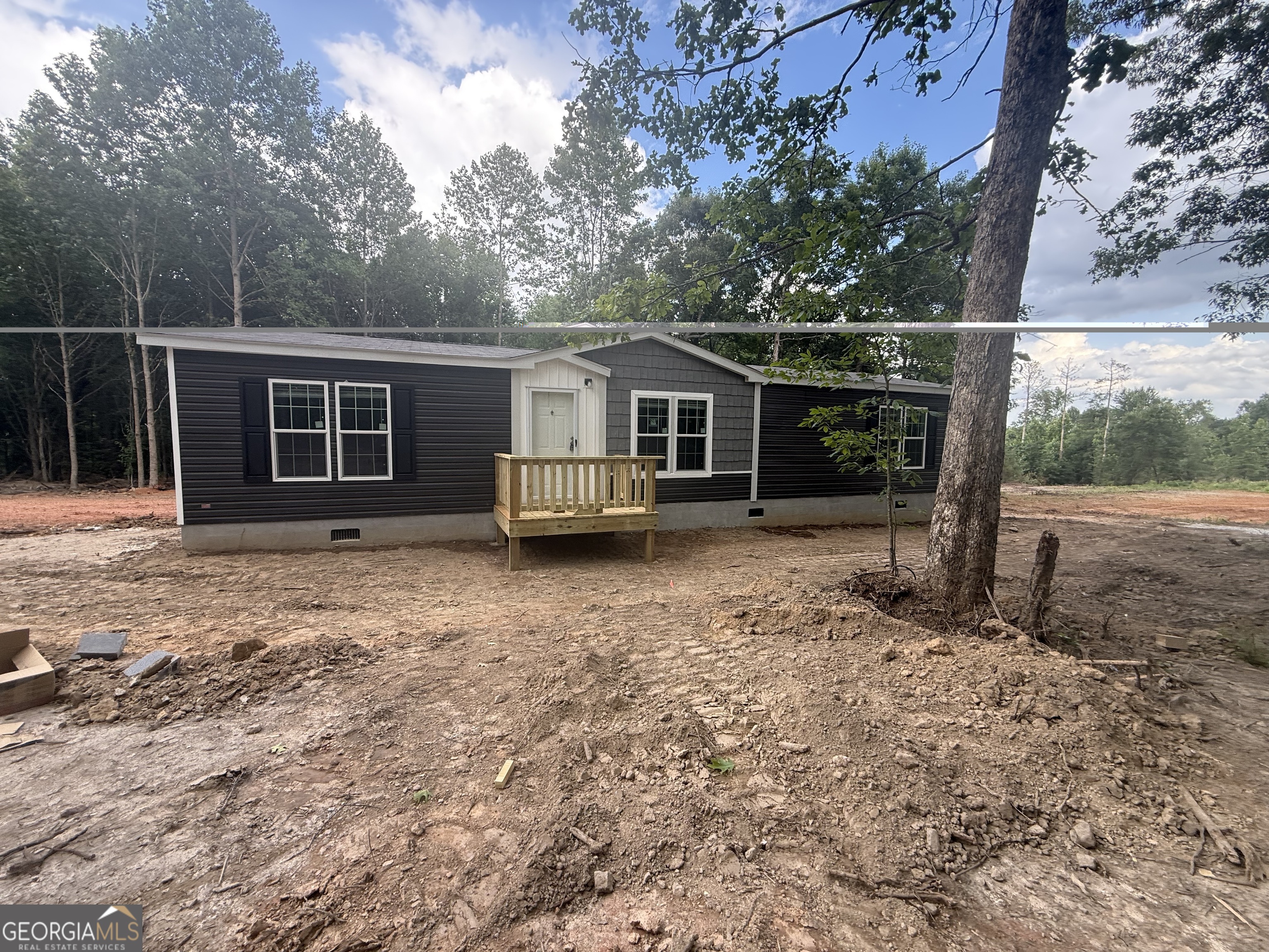 911 Harrison Road Carrollton, GA 30117 - Photo 1 of 15