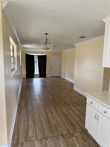 $1,700 | 1612 Maplewood Drive, Harvey, LA 70058