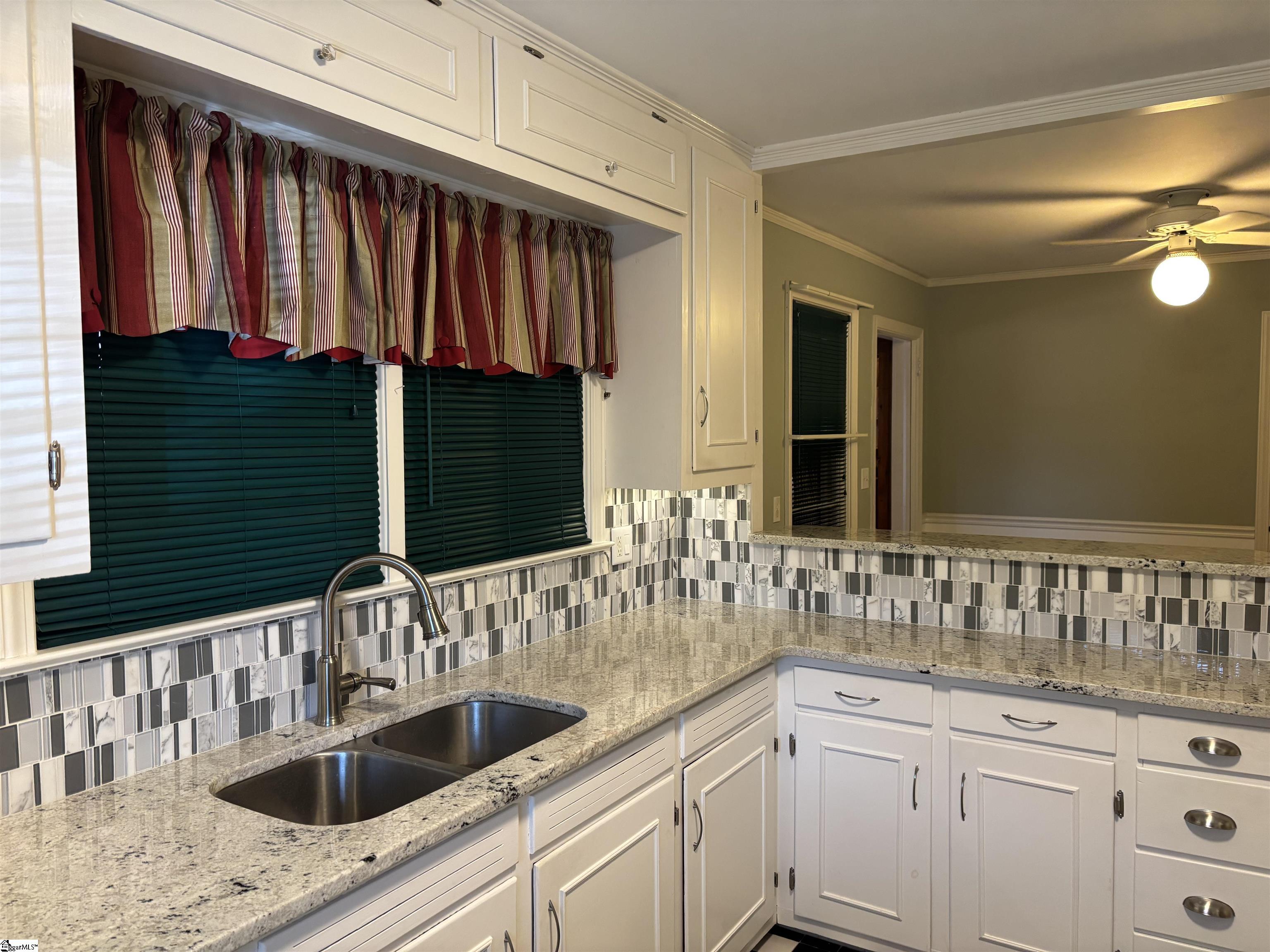 207 Alpine Way Greenville, SC 29609 - Photo 16 of 21