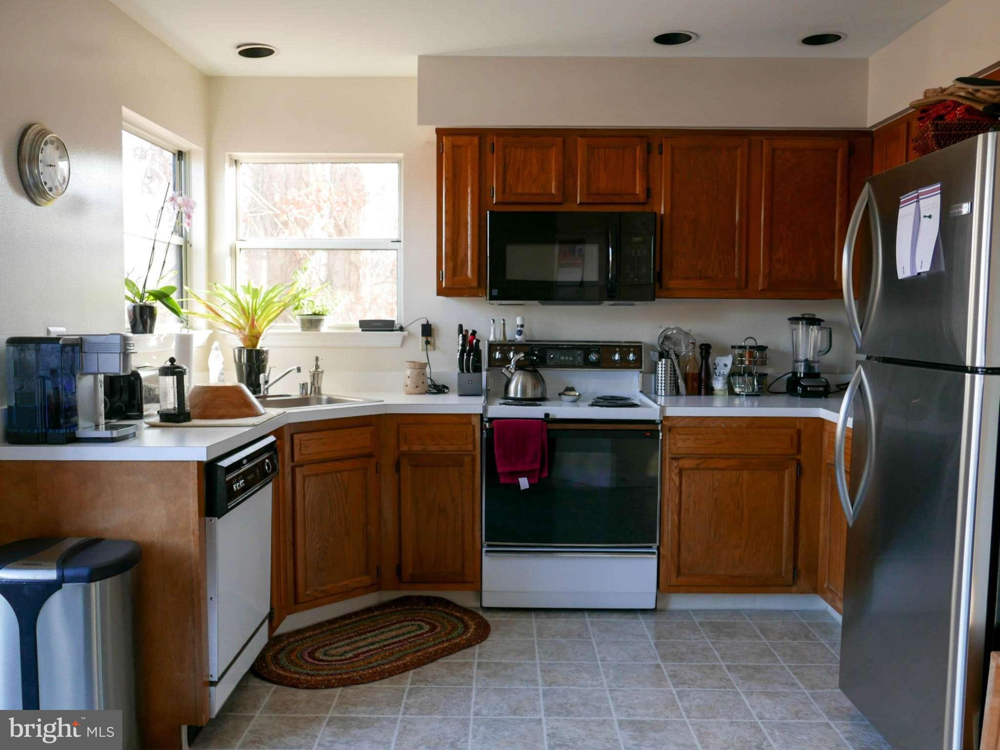 9507 Clocktower Lane Columbia, MD 21046 - Photo 8 of 9 Kitchen