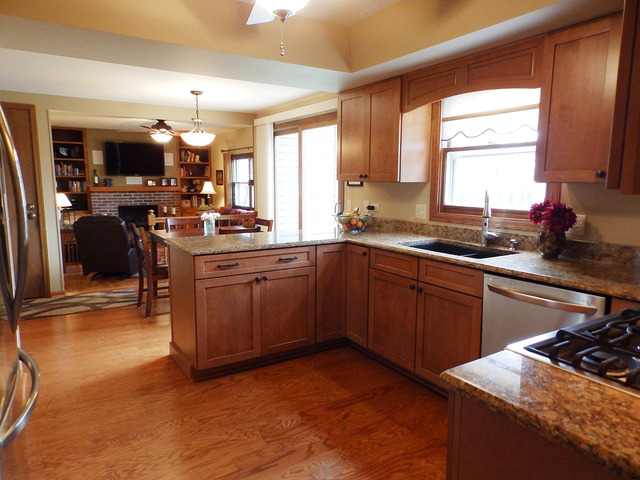 2169 Savannah Road Elgin, IL 60123 - Photo 6 of 25
