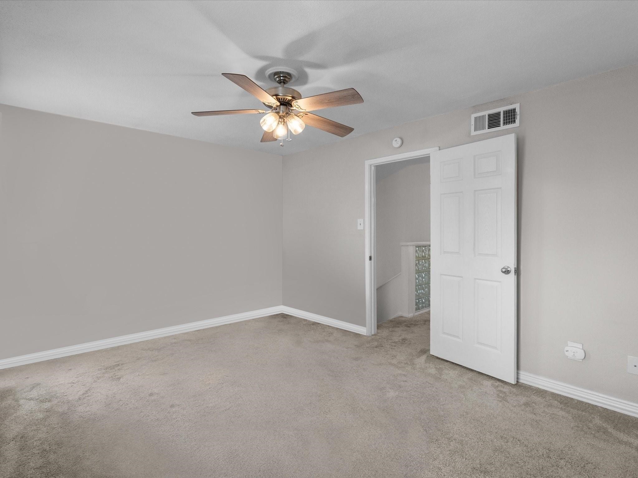 18515 Egret Bay Boulevard, Unit 1101 Webster, TX 77058 - Photo 13 of 30 a view of an empty room