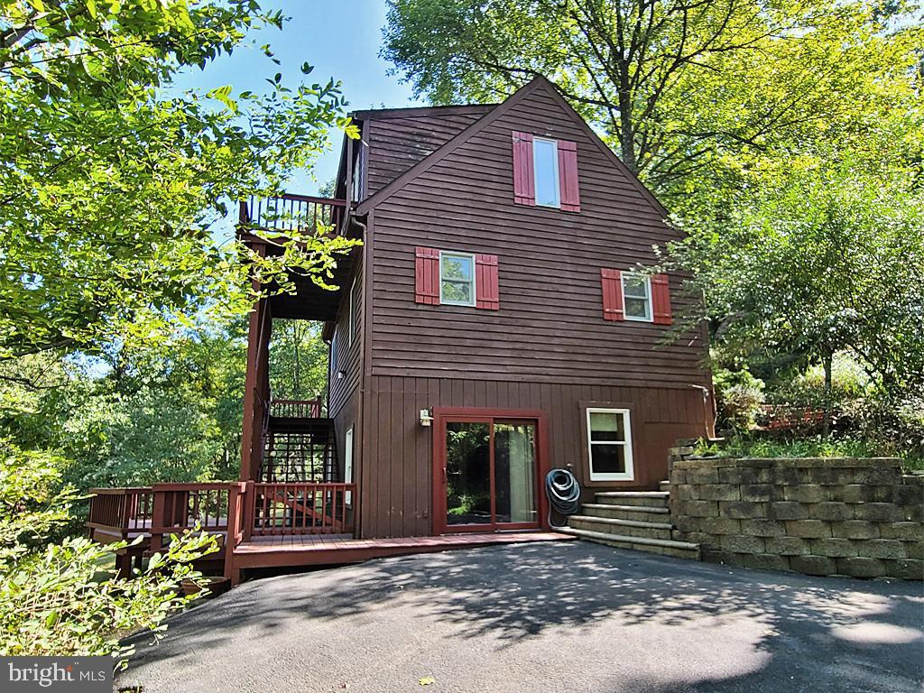 1245 Khyber Pass Road Linden, VA 22642 - Photo 4 of 55 Lower level outside entrance