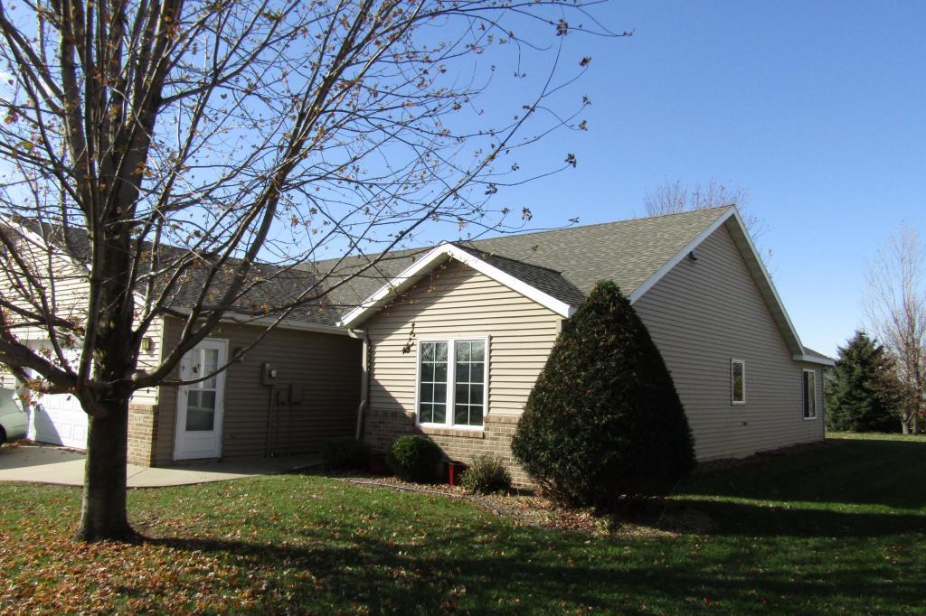 6145 South Pointe Drive Southwest Rochester, MN 55902 - Photo 1 of 1