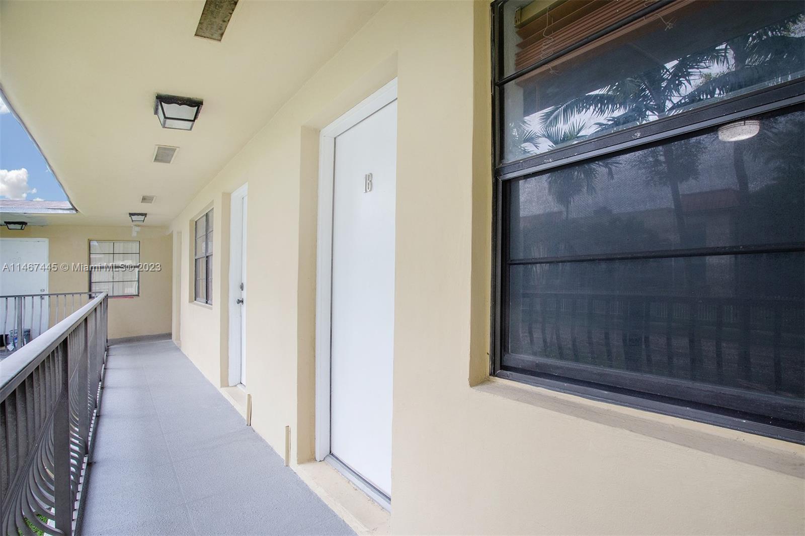 4590 Ludlam Road, Unit 18 Miami, FL 33155 - Photo 4 of 20 Gallery Image 4