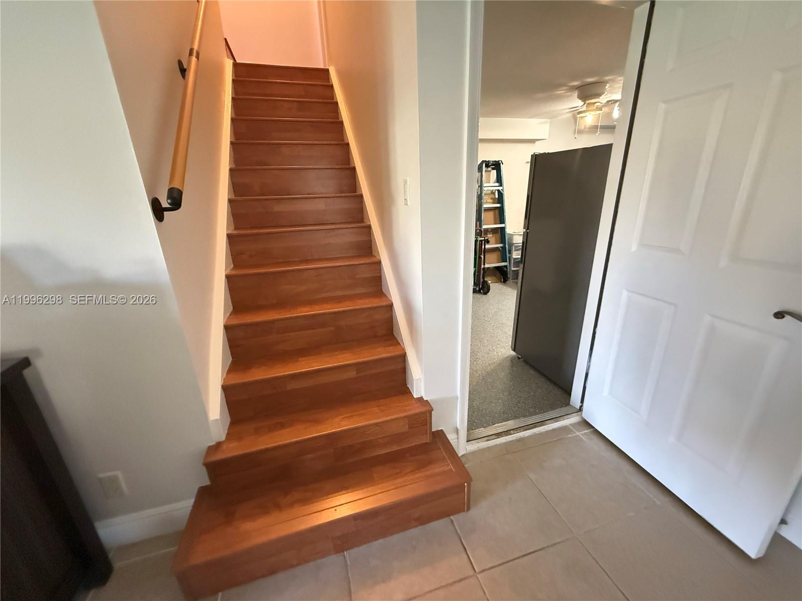 1016 Via Jardin, Unit 1016 Riviera Beach, FL 33418 - Photo 8 of 15 a view of entryway