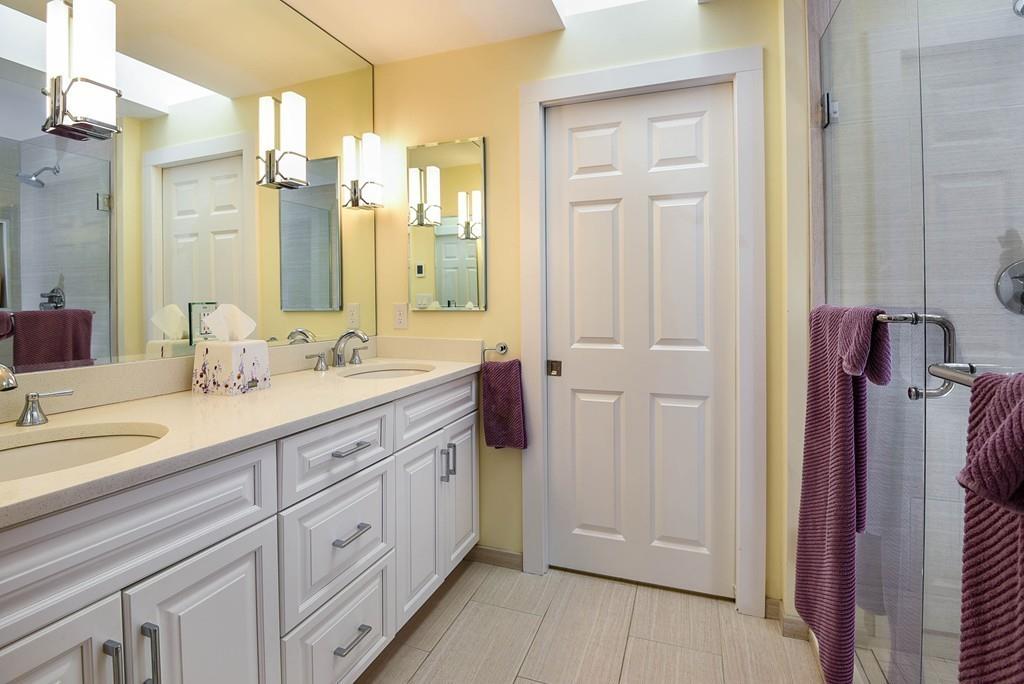 87 Hunnewell Street Needham, MA 02494 - Photo 15 of 41 Gallery Image 15