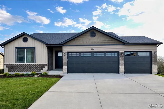 $400,000 | 314 Katie Lynn Drive, Wentzville, MO 63385