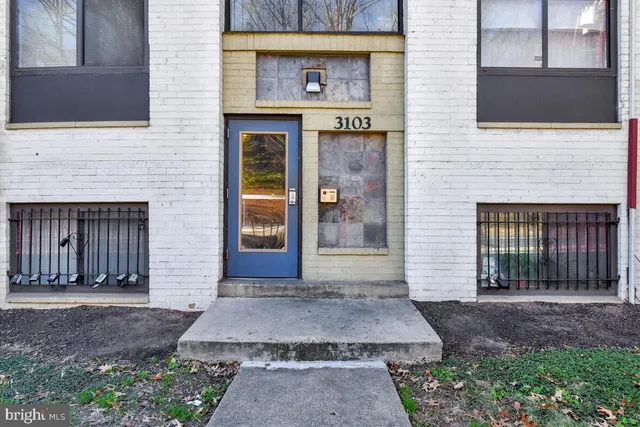 $83,500 | 3103 Naylor Road Southeast, Unit 304, Washington, DC 20020