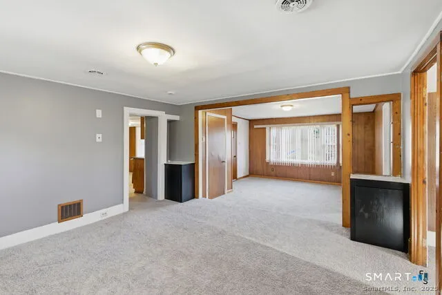 $2,500 | 76 Skinner Street, East Hampton, CT 06424