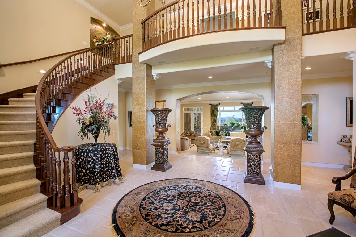 7546 Vista Rancho Court Rancho Santa Fe, CA 92091 - Photo 2 of 13