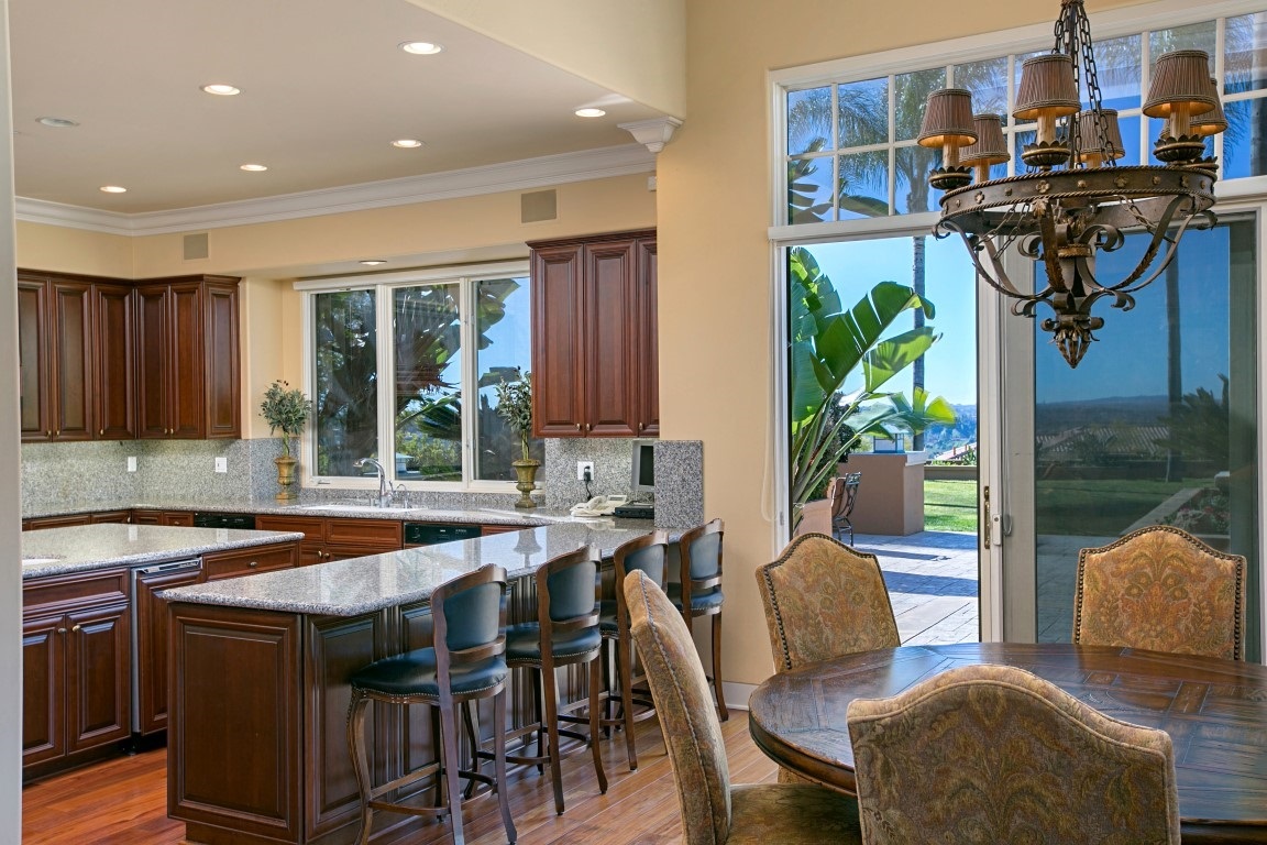 7546 Vista Rancho Court Rancho Santa Fe, CA 92091 - Photo 5 of 13