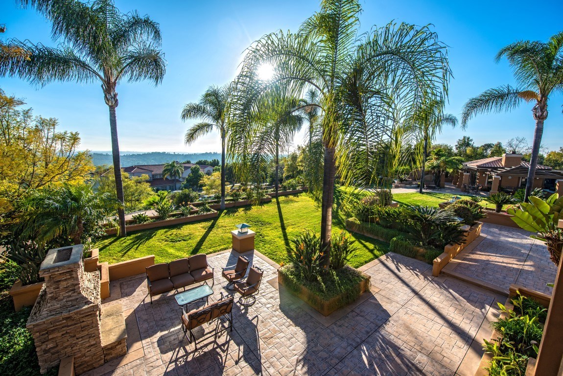 7546 Vista Rancho Court Rancho Santa Fe, CA 92091 - Photo 10 of 13