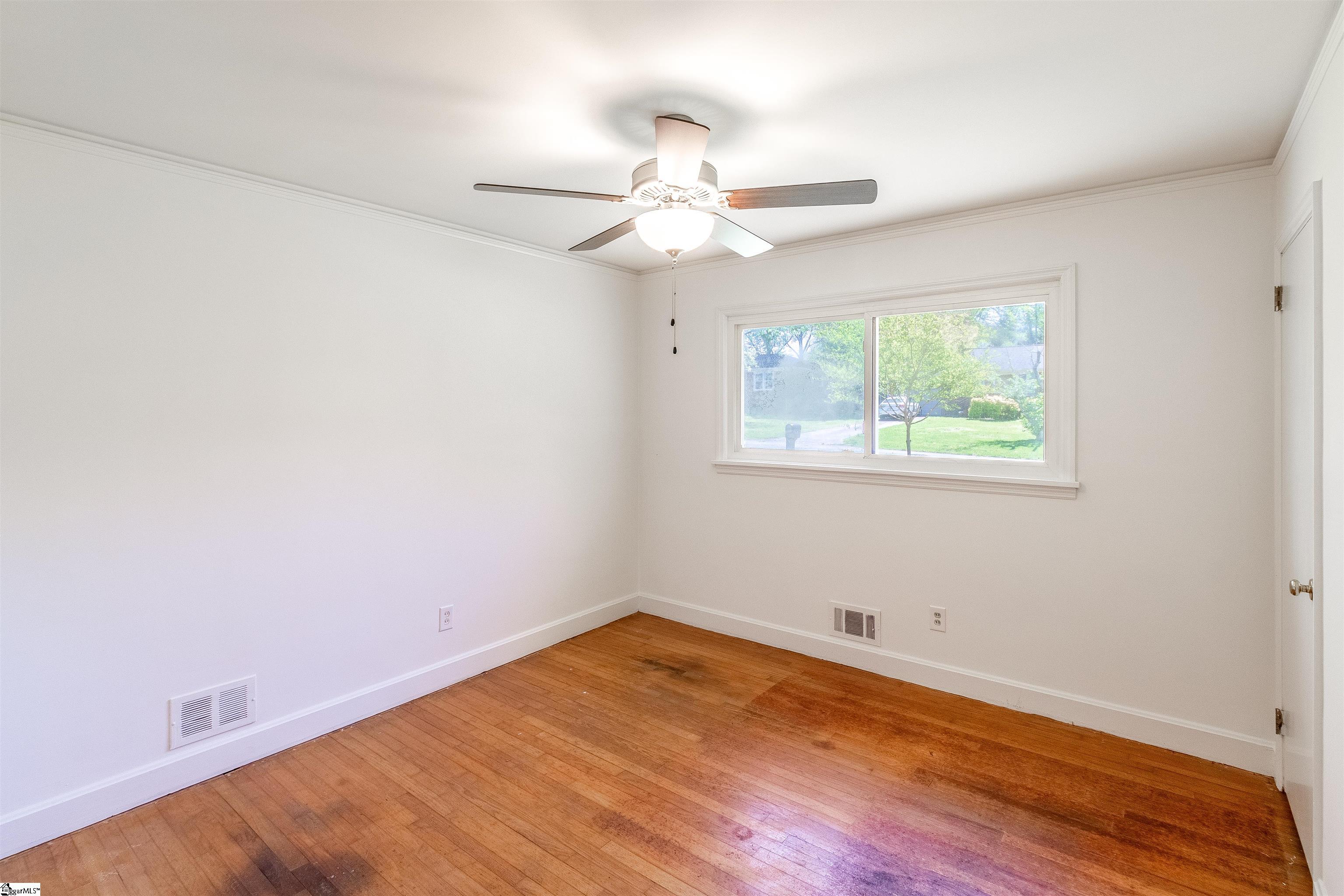 111 Ridge Springs Road Taylors, SC 29687 - Photo 13 of 32 Gallery Image 13