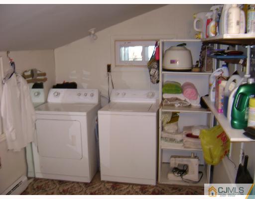 47 Cambridge Road Edison, NJ 08817 - Photo 8 of 10