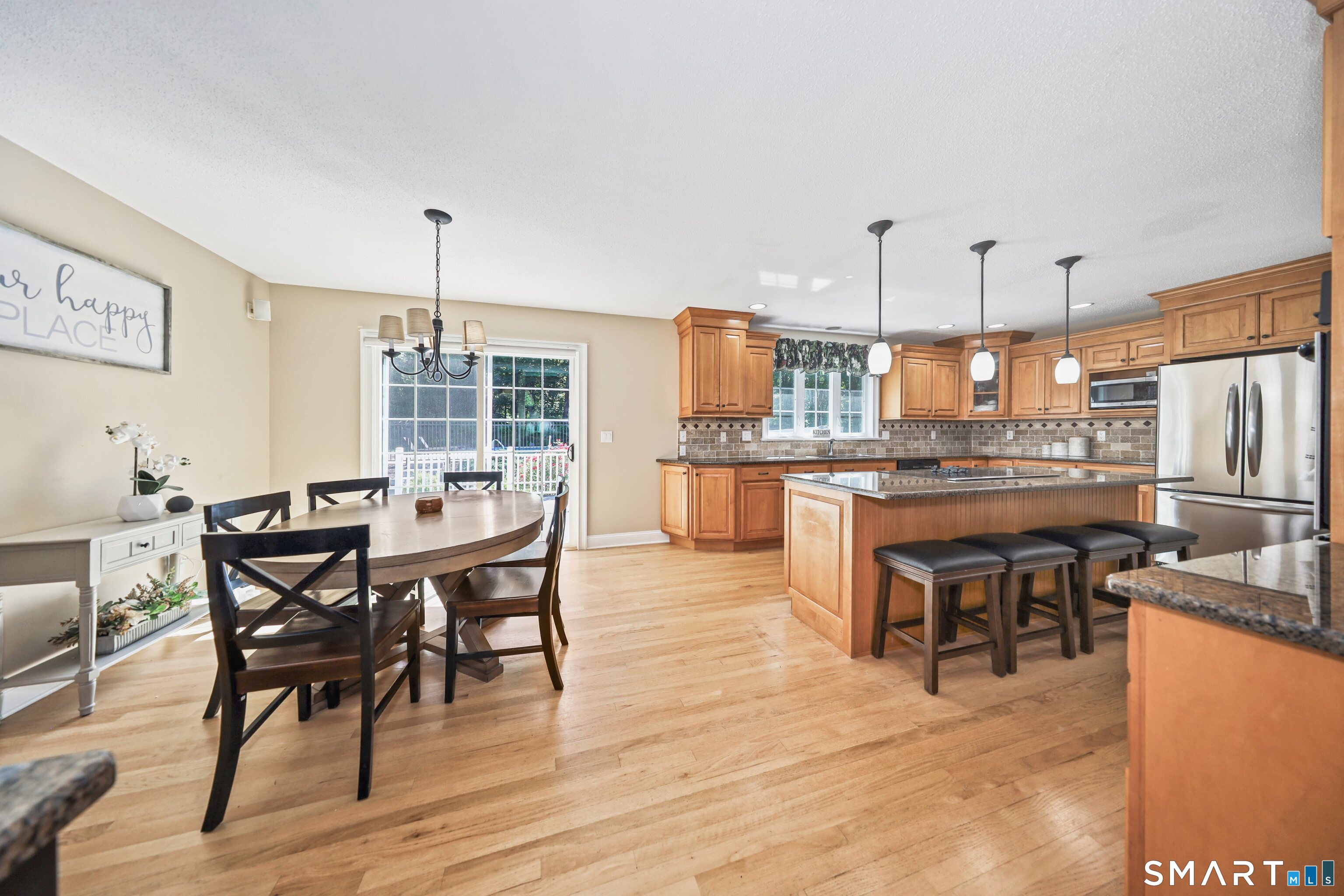 170 Valley View Road Thomaston, CT 06787 - Photo 8 of 40