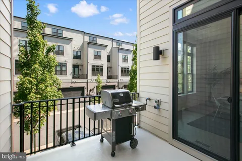 $1,725,000 | 44645 Danvers Terrace, Ashburn, VA 20147