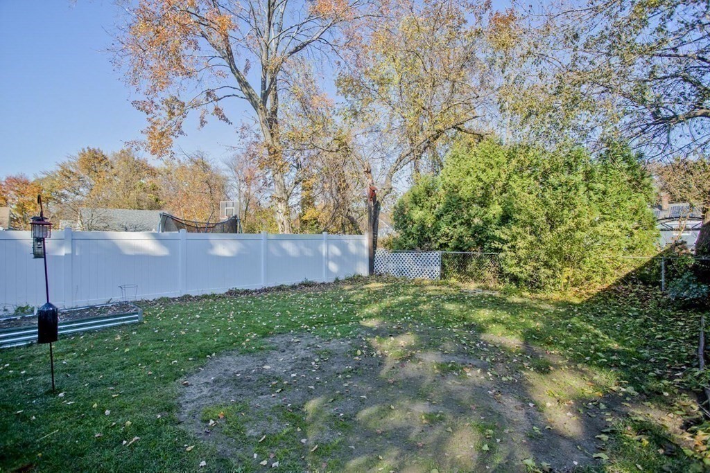 129 Eddy Street Springfield, MA 01104 - Photo 37 of 40 a view of a backyard