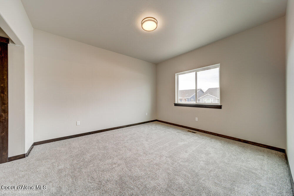 2671 North Neptune Street Post Falls, ID 83854 - Photo 14 of 23 075_bb193459-18_996