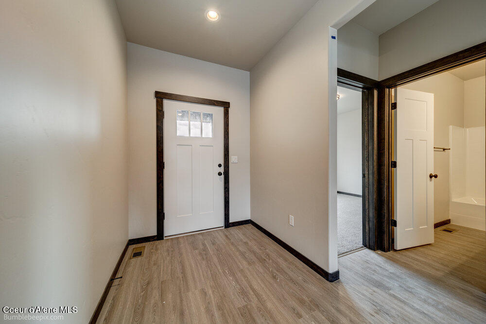 2671 North Neptune Street Post Falls, ID 83854 - Photo 5 of 23 066_bb193459-9_326