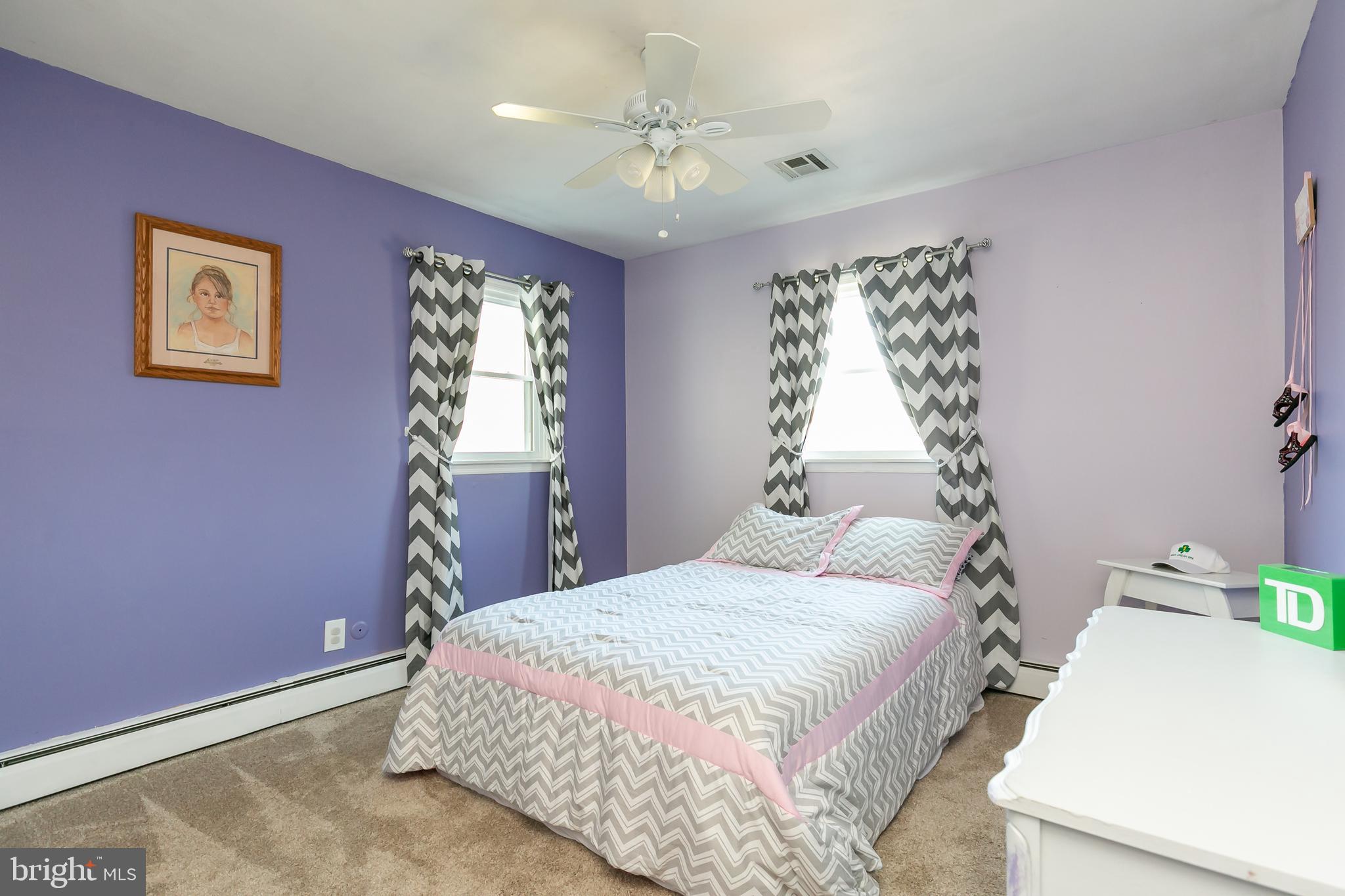 39 Hempstead Road Hamilton, NJ 08610 - Photo 11 of 20 2nd Floor Bedroom