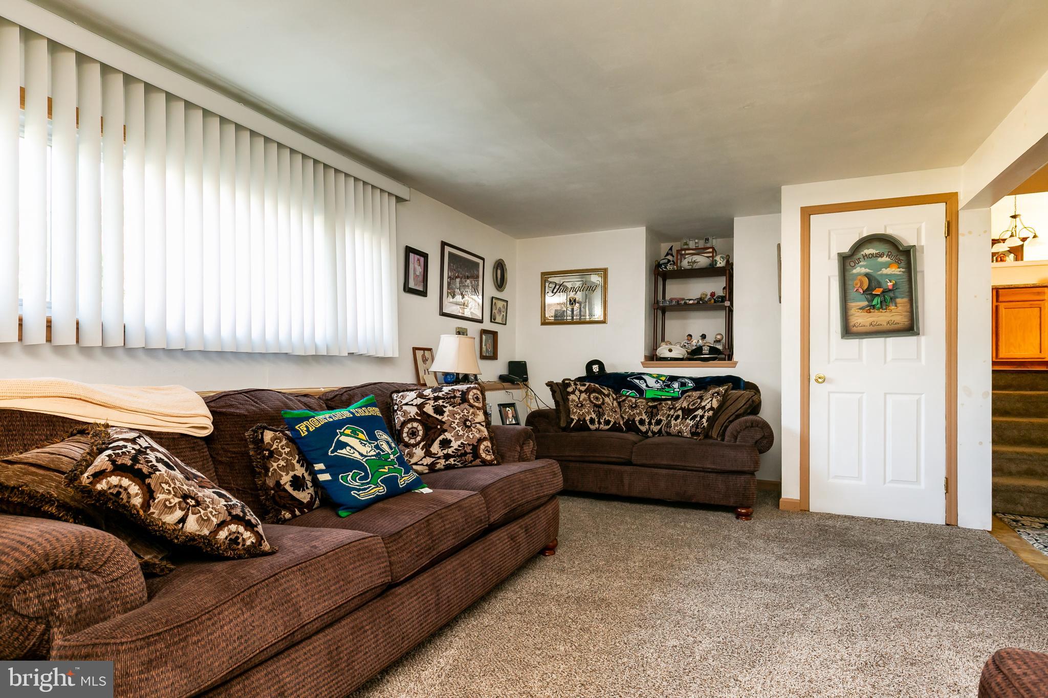 39 Hempstead Road Hamilton, NJ 08610 - Photo 14 of 20 Familty Room