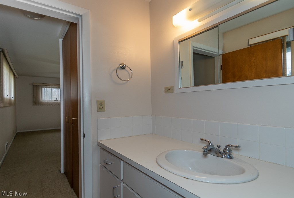 30125 Bolingbrook Road Pepper Pike, OH 44124 - Photo 29 of 35