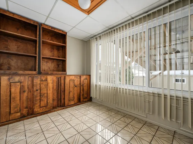 $499,900 | 6057 West Melrose Street, Chicago, IL 60634