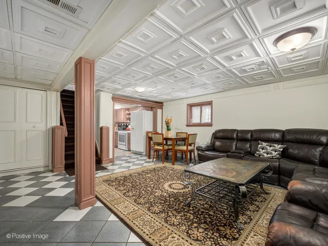 $499,900 | 6057 West Melrose Street, Chicago, IL 60634