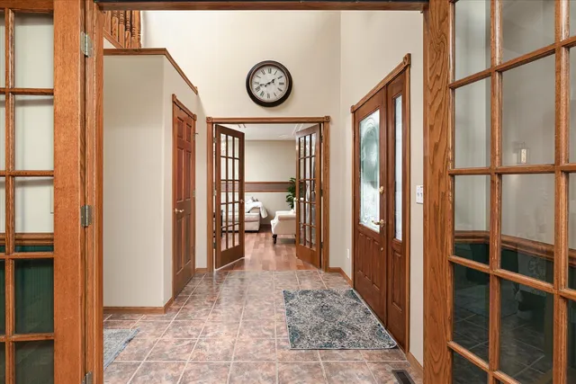 $662,000 | 203 Eagles Bluff Road, La Crescent, MN 55947