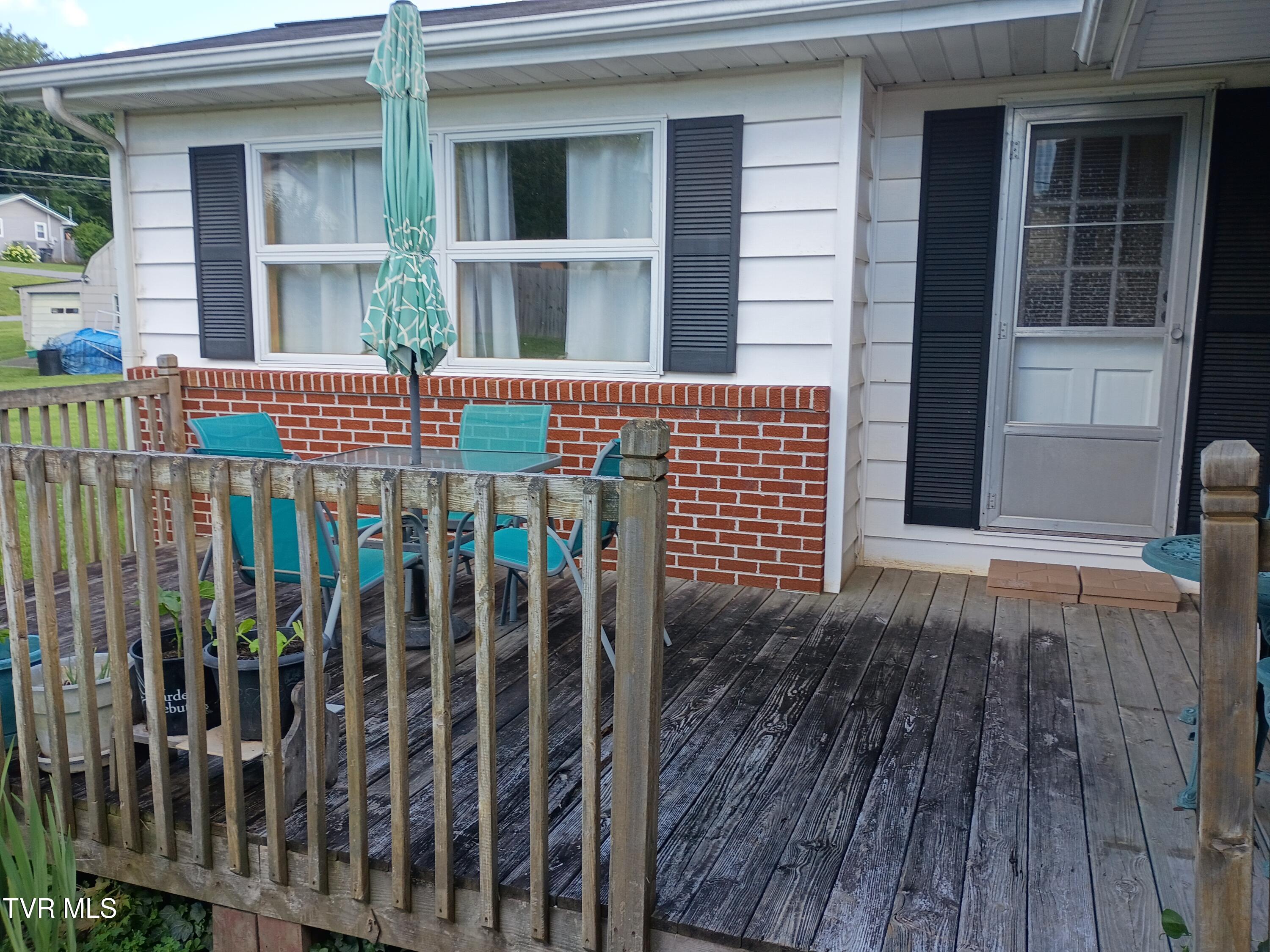357 Rock Springs Road Kingsport, TN 37663 - Photo 19 of 28 IMG_20260619_182912359