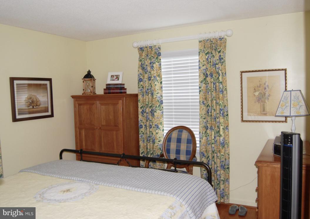 210 East 3rd Avenue Ranson, WV 25438 - Photo 15 of 33 Bedroom #1