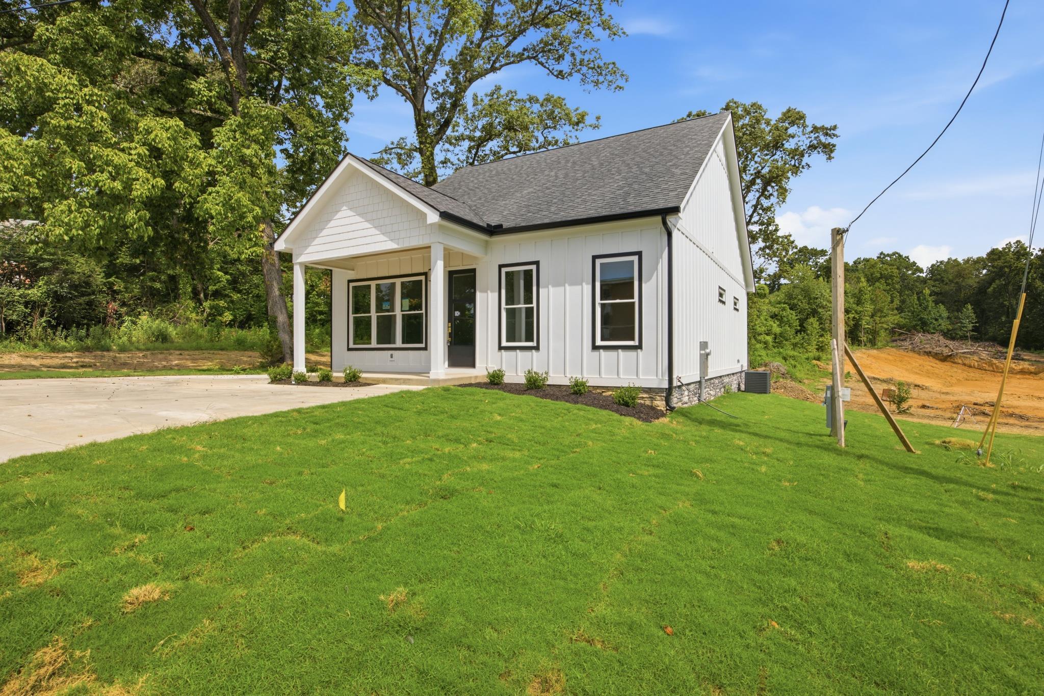 358 Thomas Road Fort Oglethorpe, GA 30742 - Photo 12 of 38 358 Thomas Rd 1