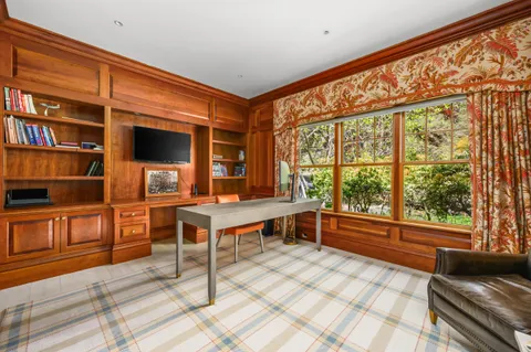 $3,500,000 | 140 Seapuit Road, Osterville, MA 02655